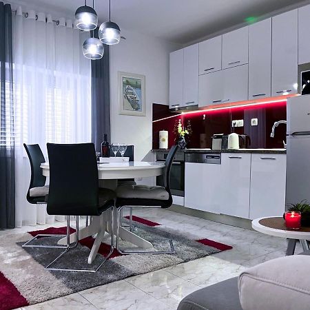 Apartment Vitturina Kaštela Екстериор снимка