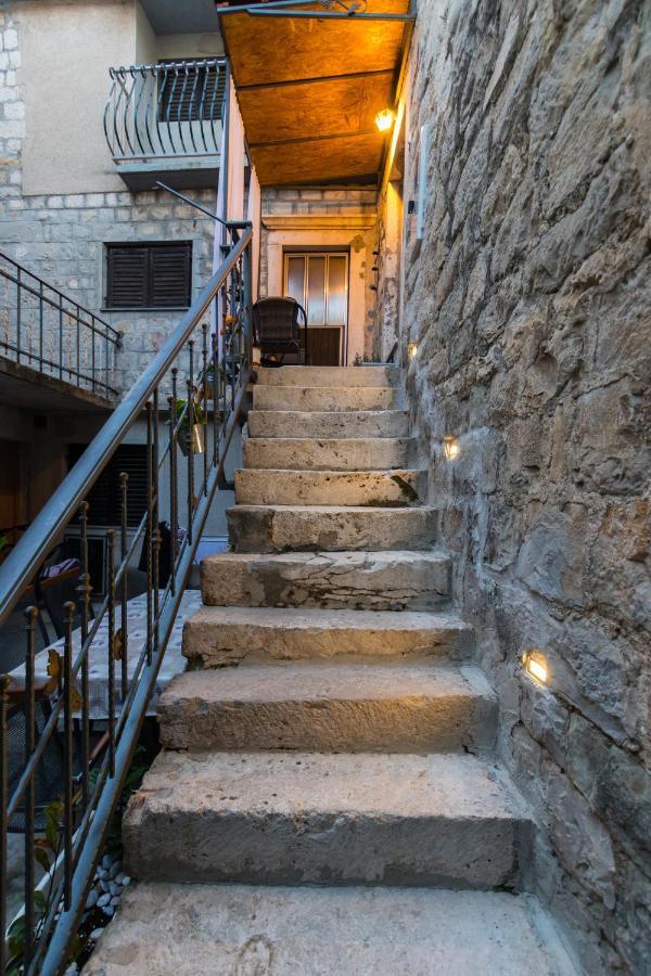 Apartment Vitturina Kaštela Екстериор снимка