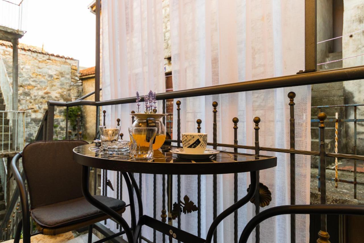 Apartment Vitturina Kaštela Екстериор снимка