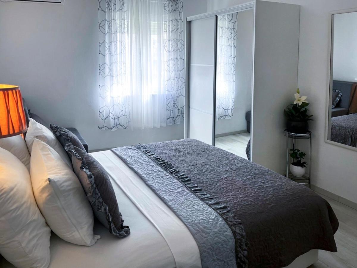 Apartment Vitturina Kaštela Екстериор снимка